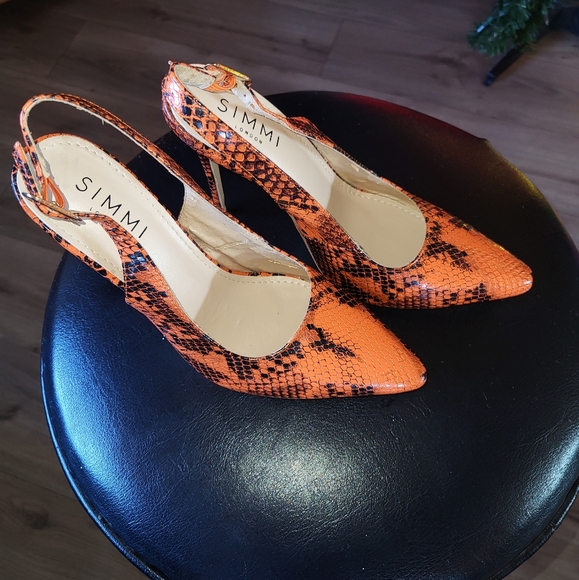 SIMMI London Snakeprint Heels - Picture 2 of 8